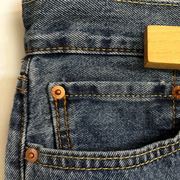 LEVI’S 505 classic straight leg stonewash jean - Picture 4 of 4